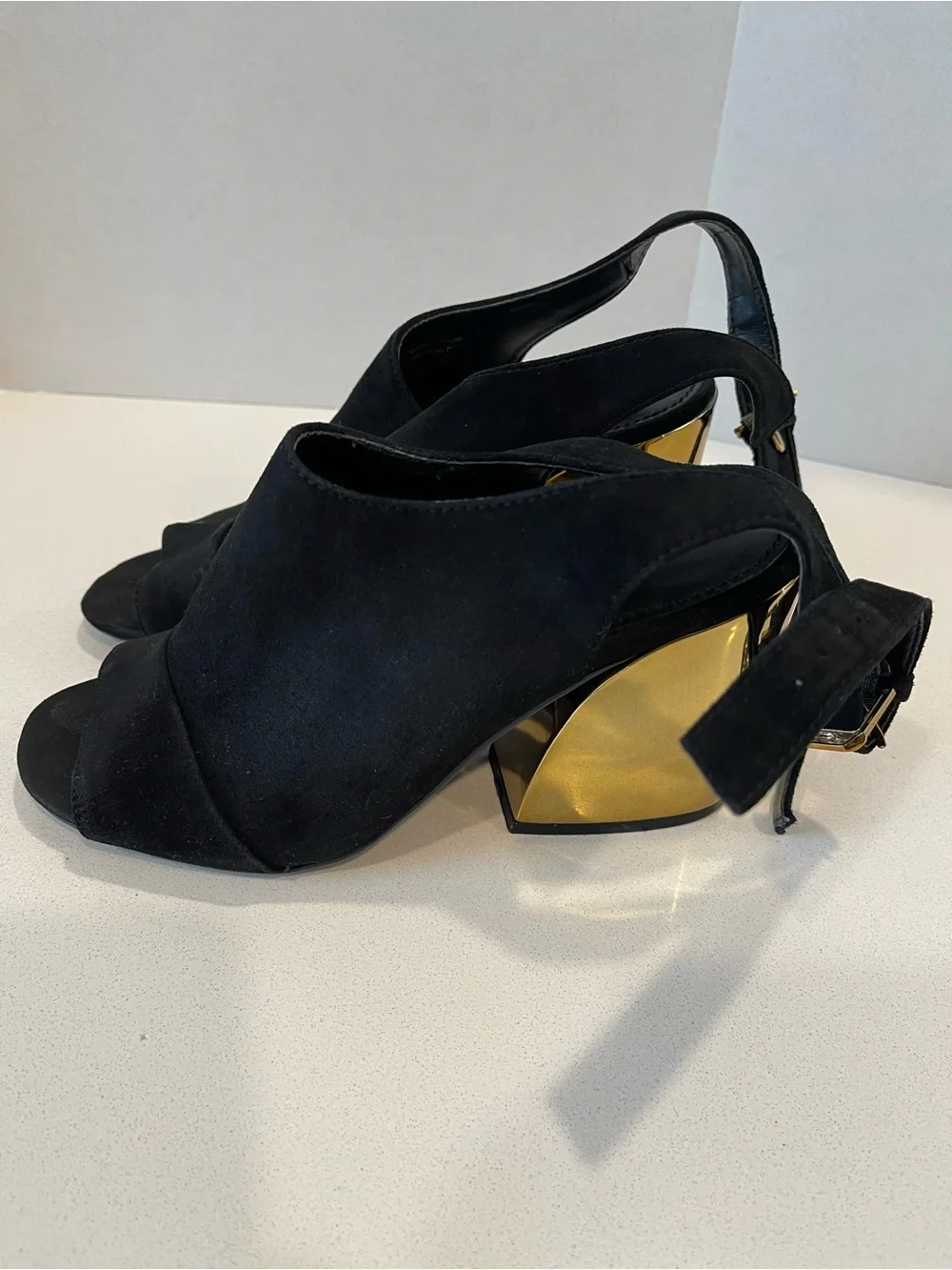 Aldo Black Suede Slingback Heels with Gold Geometric Block Heel size 5